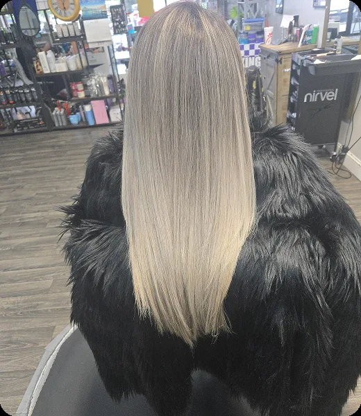 Color de cabello, trabajo de Diana’s Hair Studio