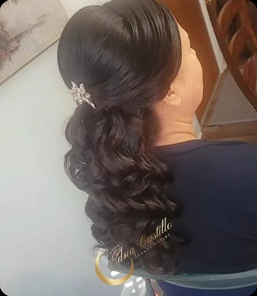 Maquillaje y peinados, trabajo de Diana’s Hair Studio