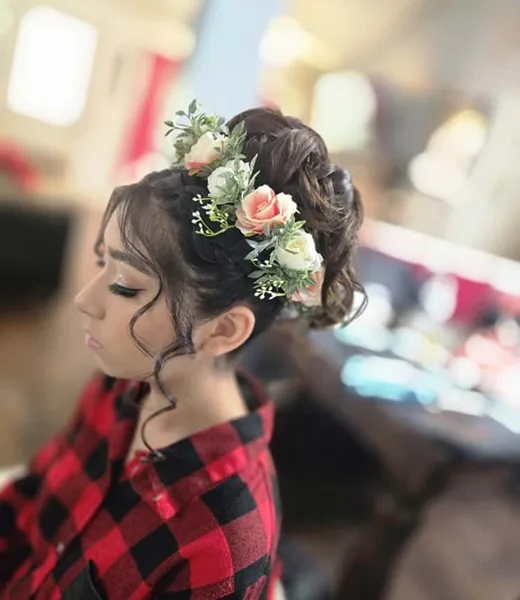Maquillaje y peinados, trabajo de Diana’s Hair Studio